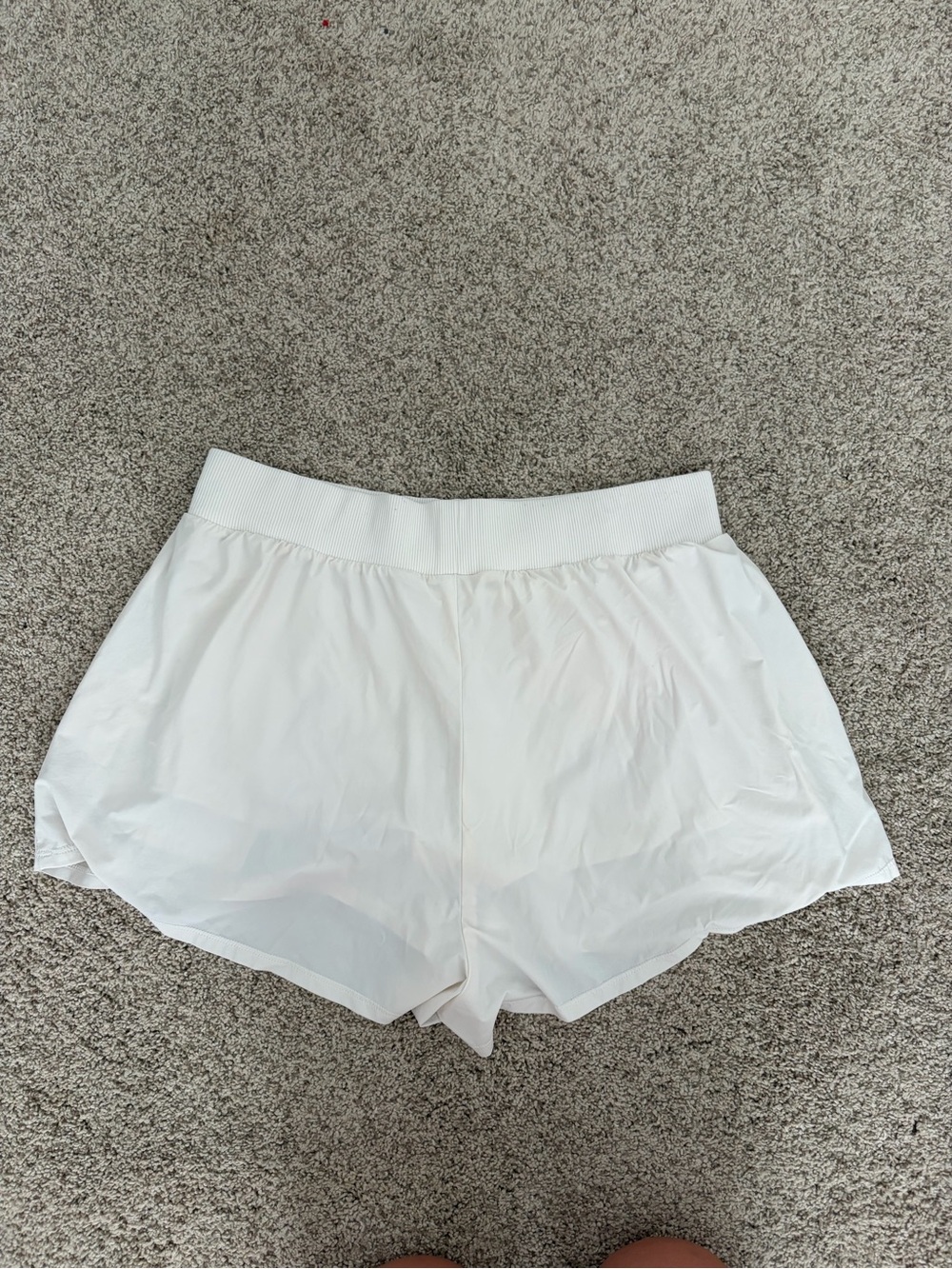 White Alo Breezy Shorts - Picture 2 of 3